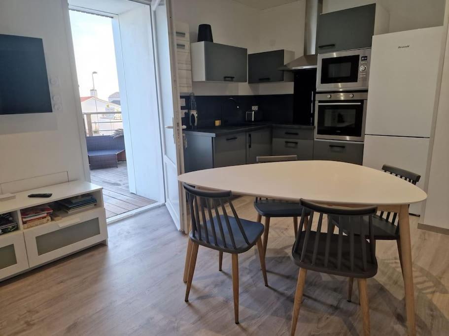 Superbe Appartement Renove A Neuf Centre Bourg ブレム・シュル・メール エクステリア 写真